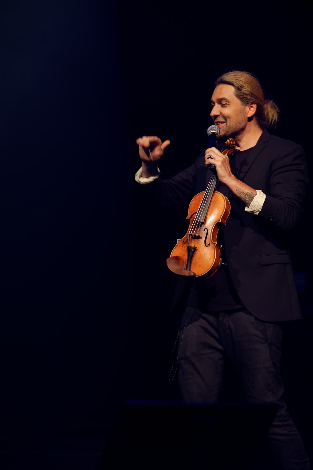 David Garrett on stage &mdash; Mein Schiff 1, David Garrett Cruise, April 2026 &middot; photographed by Ania Borkowska & Viola Turska