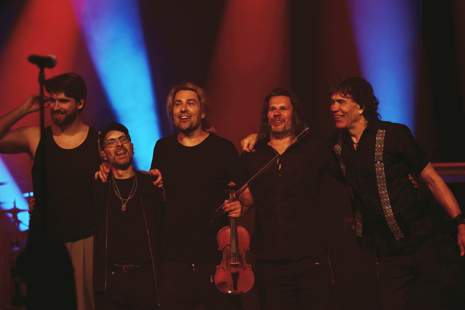 David Garrett on stage &mdash; Mein Schiff 1, David Garrett Cruise, April 2026 &middot; photographed by Ania Borkowska & Viola Turska