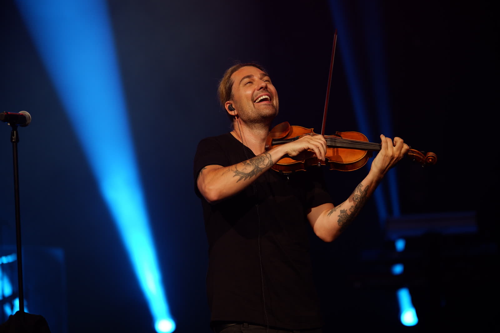 David Garrett on stage &mdash; Mein Schiff 1, David Garrett Cruise, April 2026 &middot; photographed by Ania Borkowska & Viola Turska
