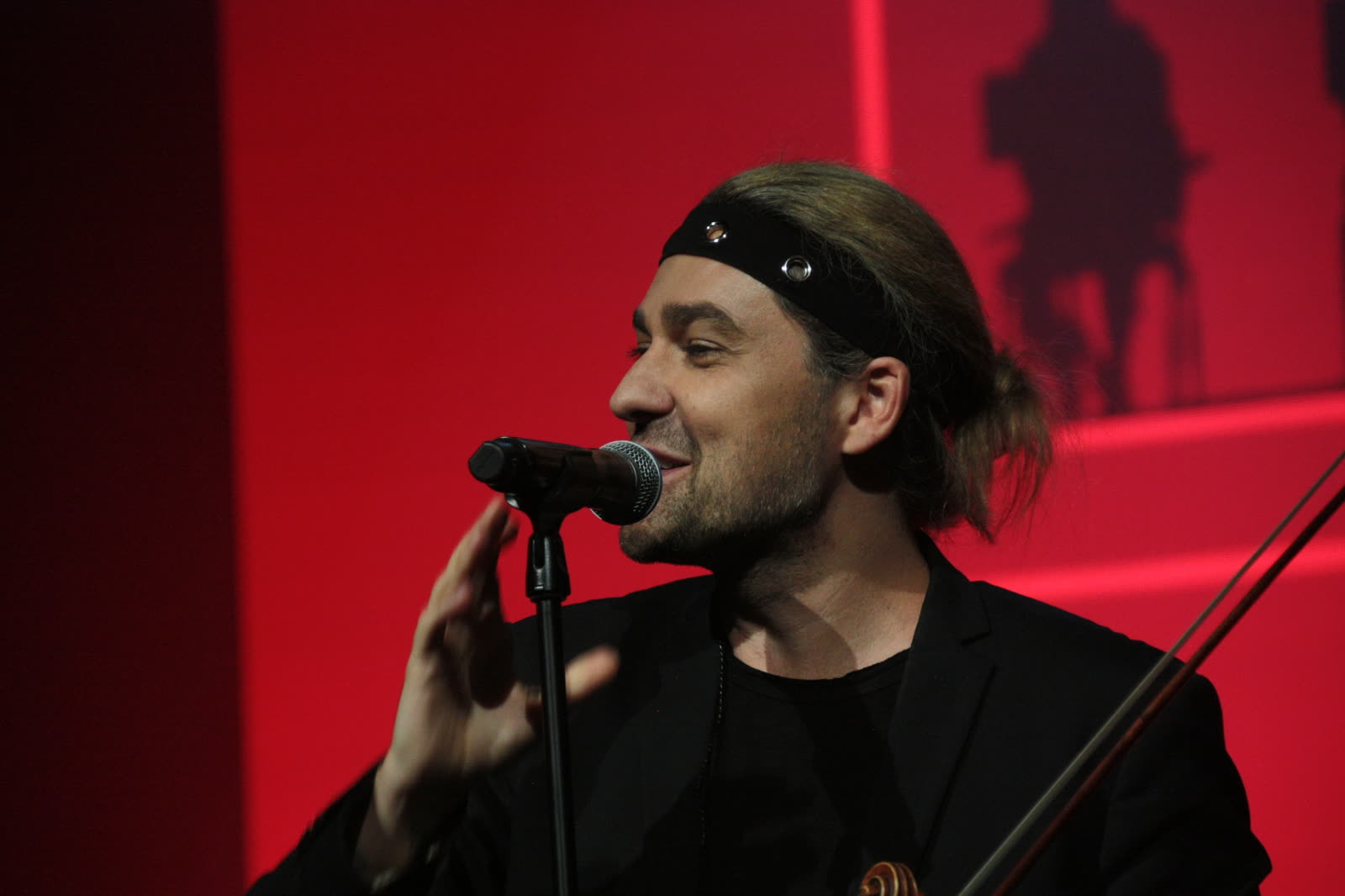 David Garrett on stage &mdash; Mein Schiff 1, David Garrett Cruise, April 2026 &middot; photographed by Ania Borkowska & Viola Turska