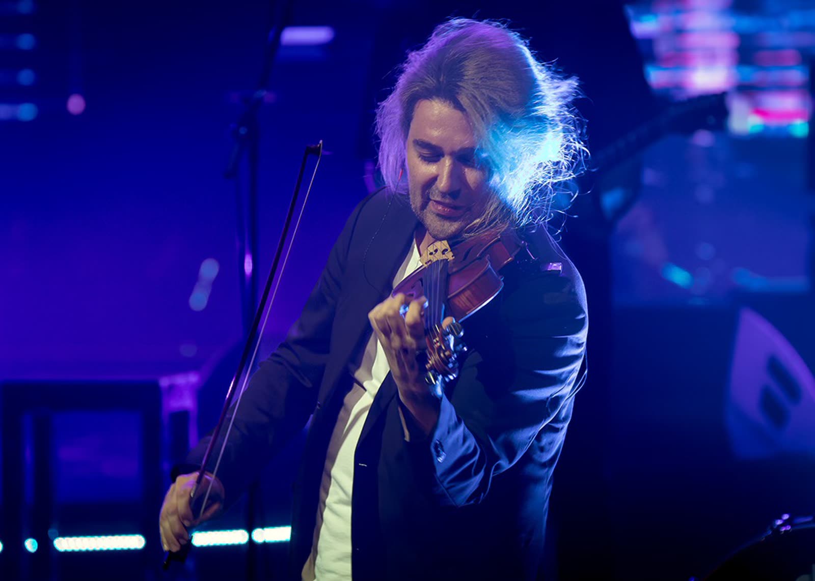 David Garrett on stage &mdash; first concert, Mein Schiff 1, 29 April 2026 &middot; photographed by Wiola Janoschek