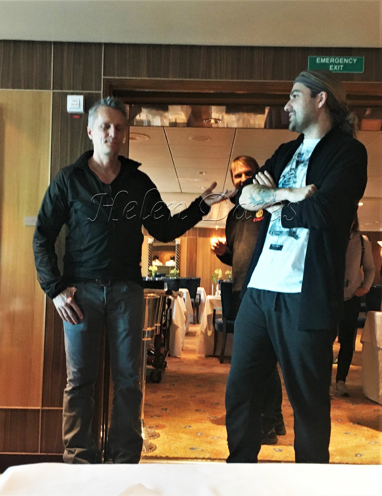 Tea Time with David Garrett, Queen Mary 2, October 2019 — photo by Helen Dares