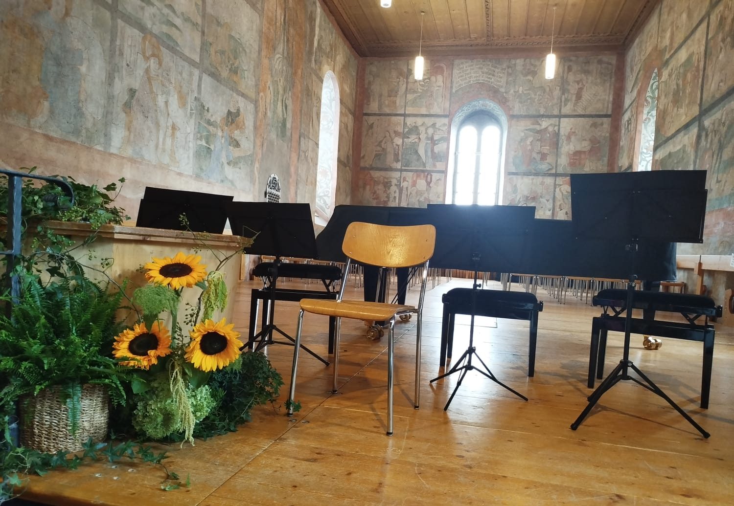 The empty platform at Kirche Saanen before the concert